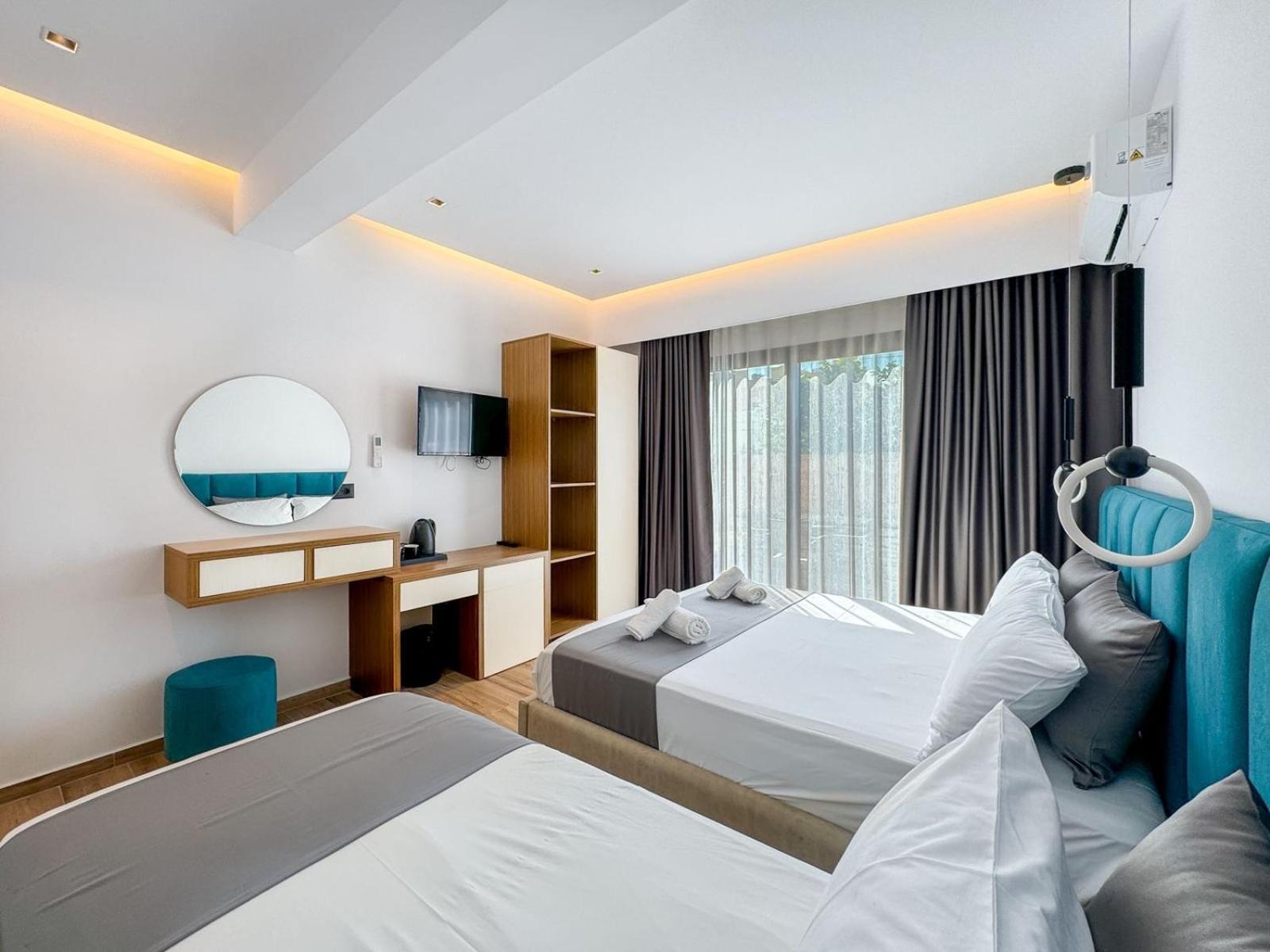 Zacaj Hotel Ksamil Esterno foto